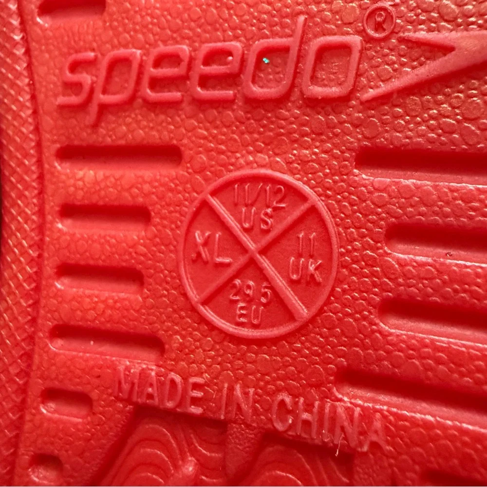 Speedo toddler girls shoes size 11/12